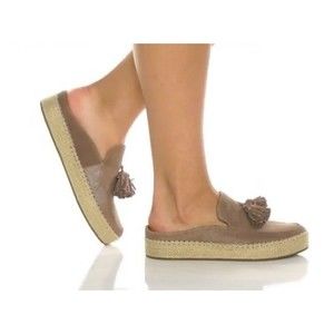 Gentle Souls by Kenneth Cole